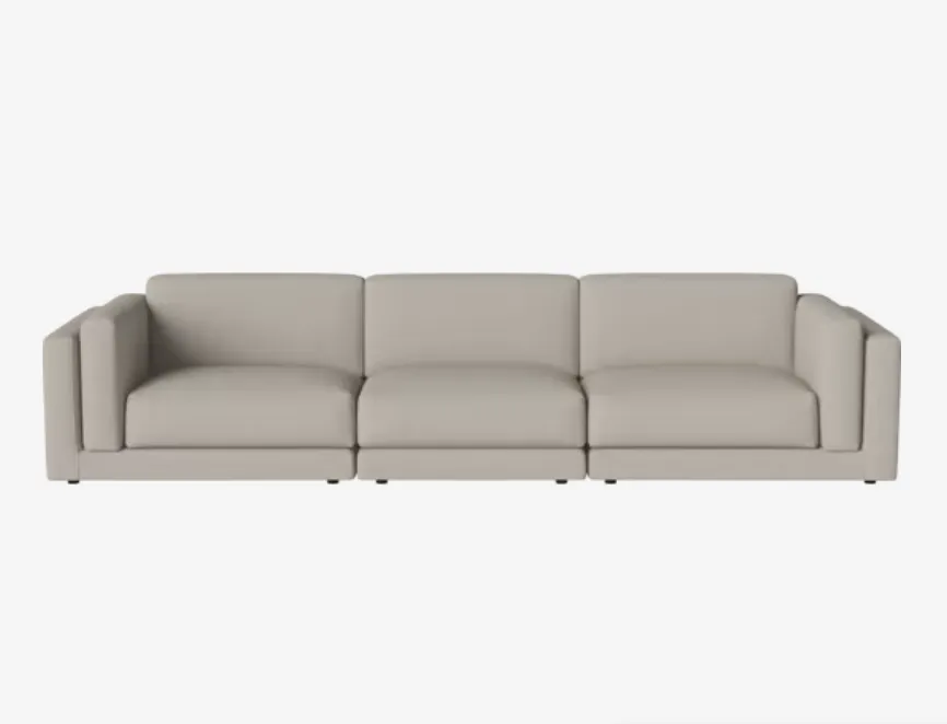 Helles gepolstertes Sofa mit gerundeten Seiten