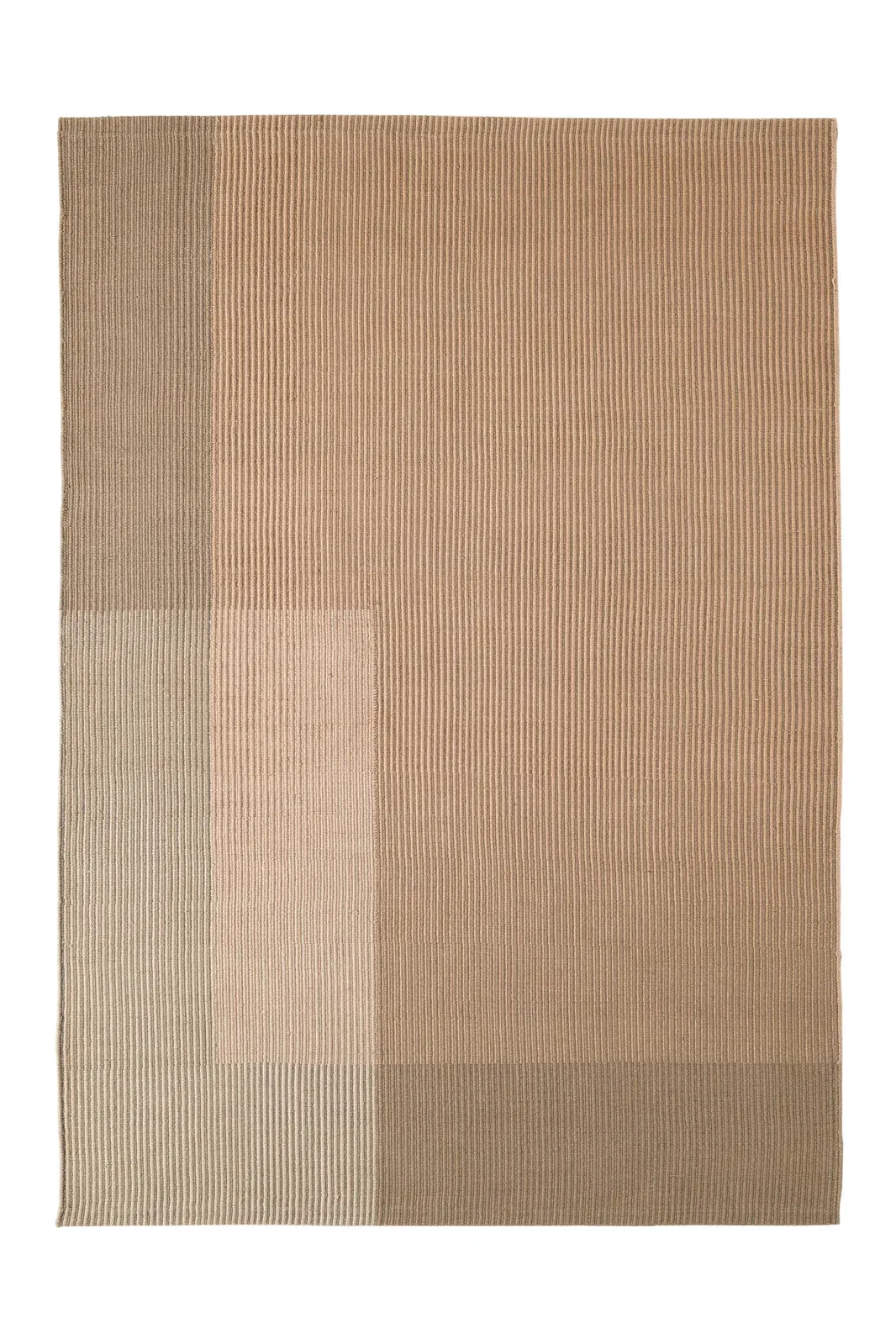 Rectangular beige rug