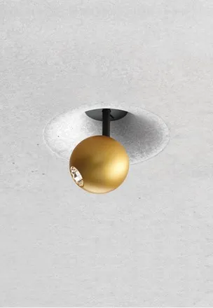 Runde goldfarbene Deckenleuchte